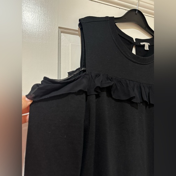 Halogen black ruffle cold shoulder sweatshirt top blouse sweater - Picture 6 of 11